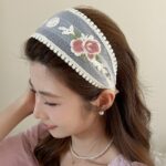 Embroidered Mesh Lace Flower Wide-Brimmed Headband Niche Design Headdress High-End Temperament Sweet Headband Hair Accessories - Image 5